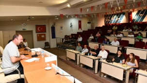 Başkan Gümrükçü Şantiye Şefleriyle Buluştu 