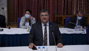 CHP'li Sındır, "2023 bütçesi dolar bazında küçülen bir bütçedir" 