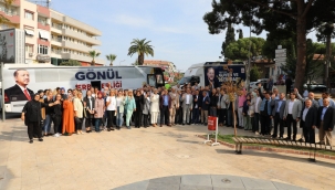 AK Parti Genel Başkan Yardımcısı Kandemir'den İzmir teşkilatına tebrik 