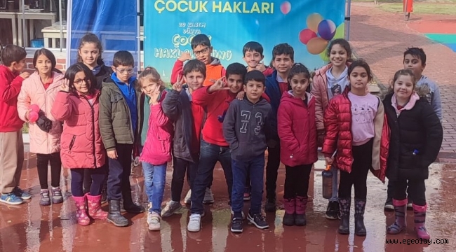 İzmir'de Çocuk Hakları Günü unutulmadı 