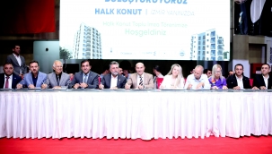 Bayraklı'da 'Halk Konut' ofisi yüzleri güldürdü 