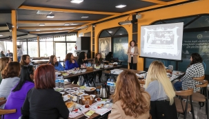 Seçme ve seçilme hakkı Bucalı kadınlar tarafından kutlandı 