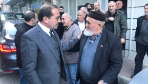 AK Partili Kırkpınar Kemalpaşa'da Vatandaşlarla Bir Araya Geldi
