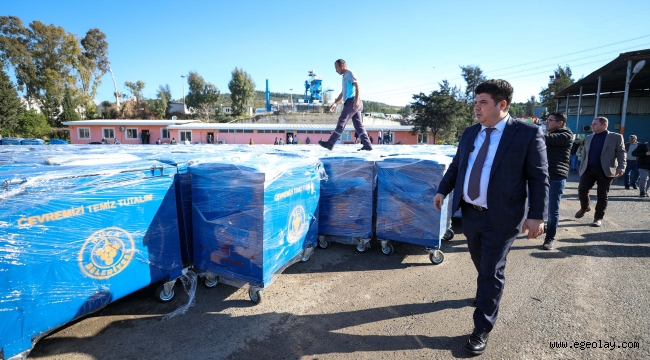 Buca'ya 2500 adet yeni çöp konteyneri