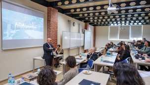 Yaşar Üniversitesi öğrencileri dönem sonu projelerini Ada Gazinosu üzerine yaptı 