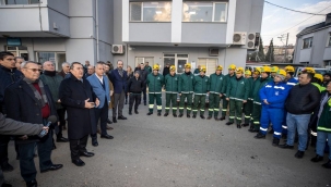 Konak'tan Hatay'a yardım konvoyu yola çıktı 