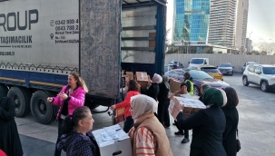 AK Parti İzmir Kadın Kolları'ndan 'Sıcak Sofralar Tekrar Kurulsun Mutfak Seti' kampanyasına destek 