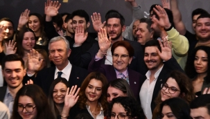 Akşener, gençlere seslendi: "Bu seçimi sizin için almalıyız" 