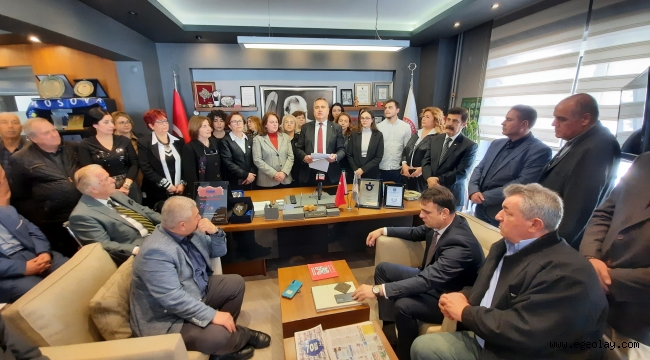 Avukat Aydın Özcan CHP İzmir milletvekilliği aday adaylığını açıkladı