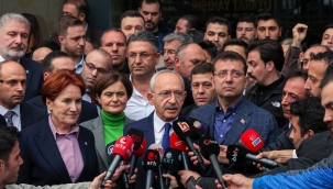 CHP Genel Başkanı ve Millet İttifakı Cumhurbaşkanı Adayı Kılıçdaroğlu,İYİ Parti İstanbul İl Başkanlığını Ziyaret Etti