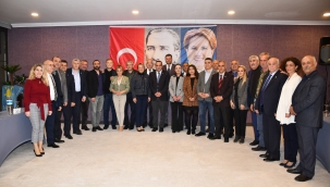 İYİ Parti İzmir Seçim Çalışmalarına Devam Ediyor