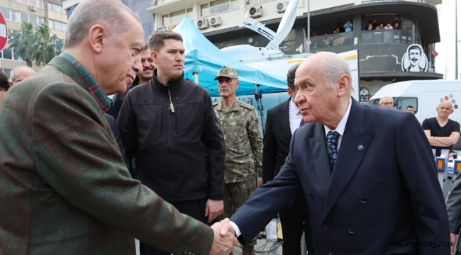 "Yıkılan her şeyi yeniden, daha iyisiyle, daha güzeliyle, daha güvenlisiyle yeniden yapacağız"