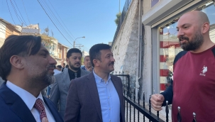 AK Parti Genel Başkan Yardımcısı Dağ, İzmir'deki Roman mahallelerini ziyaret etti ''Seçim zamanı Romanların kapısını çalan parti değiliz''