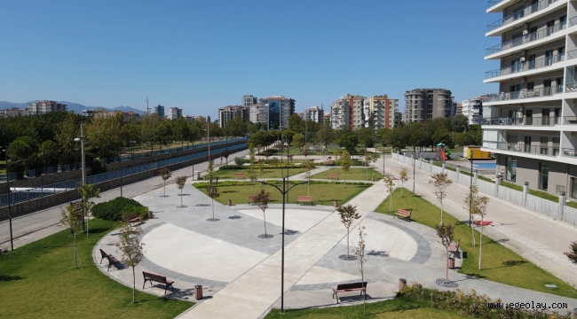 Bayraklı'nın modern parkı açılıyor 