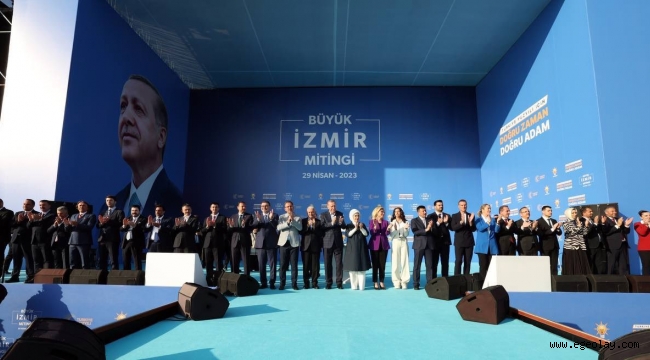 Cumhurbaşkanı Erdoğan: Masanın 7 ayağı birbirine dolaşmış durumda 