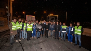 Soyer tamamlanan Gürçeşme Caddesi'ni inceledi "Yıllardır hayalini kurduğumuz bir çalışmaydı" 