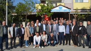 Tire'den Erzurumlular Derneği'nden AK Partili Kırkpınar'a Tam Destek