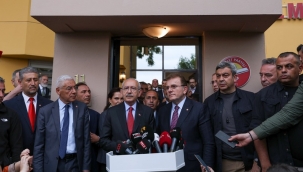 13. Cumhurbaşkanı Adayı Kemal Kılıçdaroğlu ve Adalet Partisi Genel Başkanı Vecdet Öz'ün Ortak Basın Açıklaması 