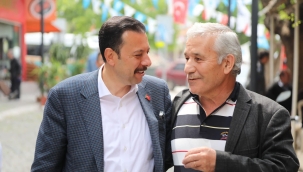 AK Partili Kaya: Biz eser ve hizmet siyaseti yaparız, onlar koltuk pazarlığı yapar! 