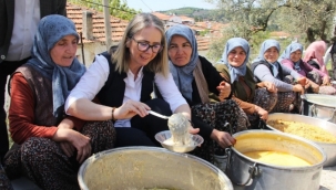 Ceyda Bölünmez Çankırı: "'İzmir hakkını alacak' diyorlar, İzmir yıllardır sizden hakkını alamıyor!" 