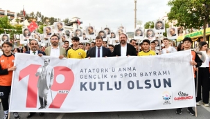 Çiğli 19 Mayıs'ı Ceylan Ertem Konseri ile kutladı 