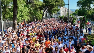 İzmir bir kez daha dünya vitrinine çıktı 