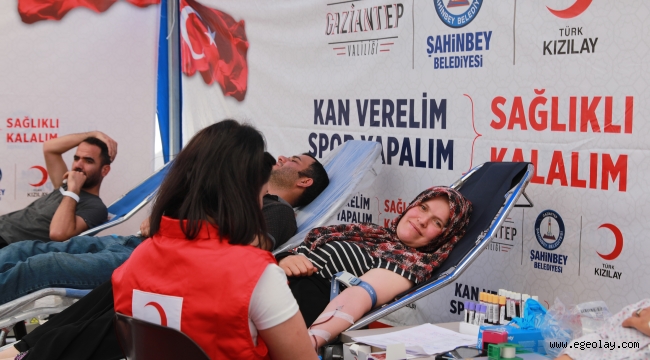 Kızılay'a Bir Günde 5.989 Ünite Kan Bağışı 