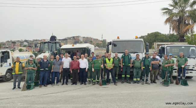 Konak'ın mahallelerinde yaz temizliği