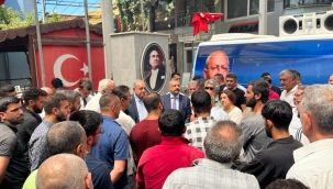 Aslanoğlu'ndan Protesto İçin Siyah Kurdele Çağrısı