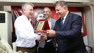 CHP Karşıyaka İlçe Başkanlığı Devir Teslim Töreni Gerçekleşti 
