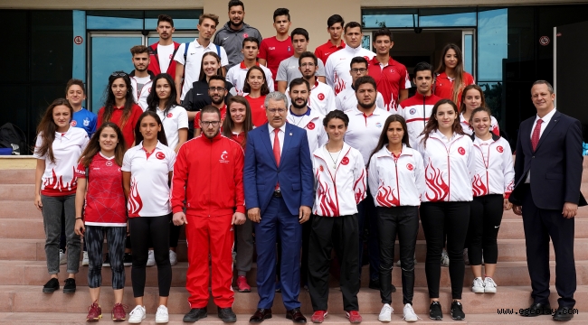 Ege Üniversitesi "Sporcu Dostu" kampüsüyle dikkat çekiyor