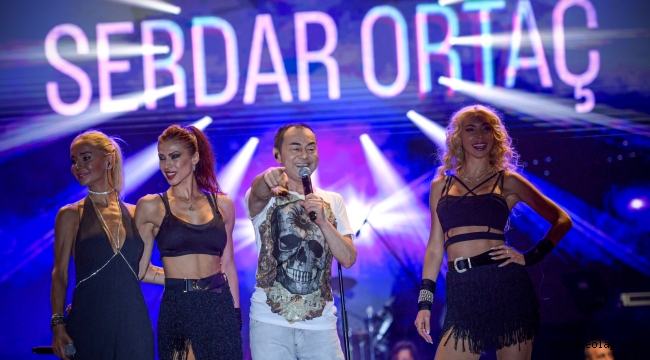 92. İzmir Enternasyonal Fuarı'nda konserler devam ediyor