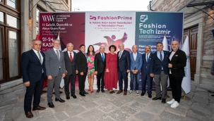 İzmir fuarlarıyla moda sektörüne yön veriyor 
