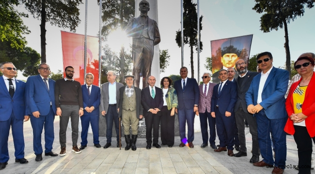 Tire Cumhuriyet Meydanı'nda Atatürk heykeli açıldı Soyer: "Unutursak yok oluruz" 