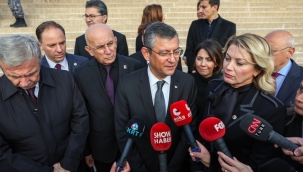 Cumhuriyet Halk Partisi Genel Başkanı Özgür Özel, Gazetecilerin Sorularını Yanıtladı 