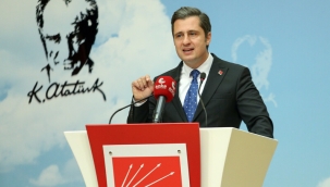 Deniz Yücel: CHP, 81 Vilayet ve Tüm İlçelerde Kendi Adaylarıyla Seçimi Kazanacak Şekilde Hazırlanmaktadır 