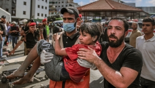 Dünya Doktorları İsrail'in Gazze'deki Hastane Saldırılarını Kınıyor 