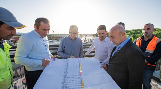 İzmir'in 66 taşıt ve yaya köprüsü yenilendi 