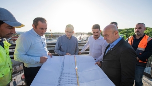 İzmir'in 66 taşıt ve yaya köprüsü yenilendi 
