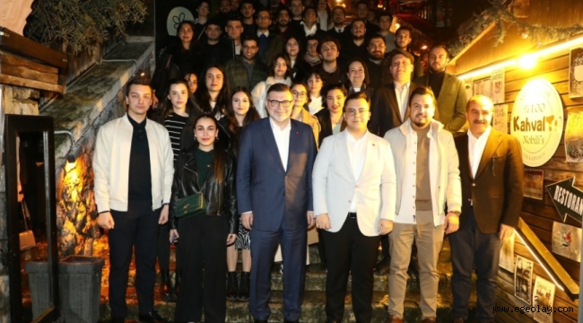AK Parti İzmir İl Başkanı Bilal Saygılı "Gençliğin sesi, geleceğin müjdecisi" 