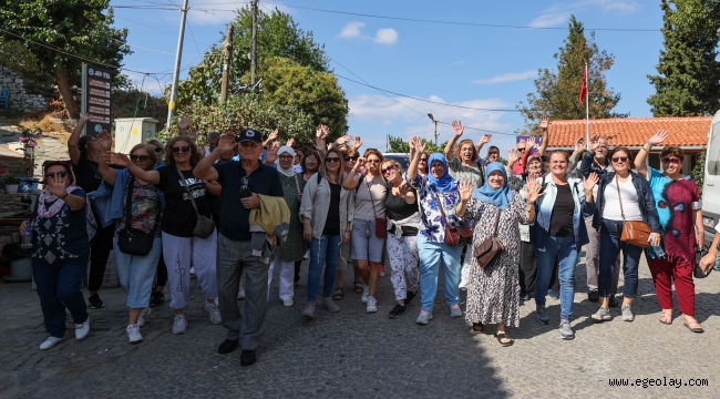 Buca Belediyesi'nin gezilerine 12 bin 486 kişi katıldı 