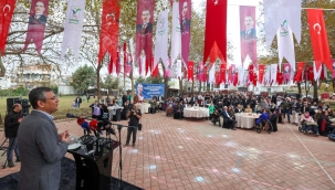 CHP Genel Başkanı Özgür Özel, Manavgat Belediyesi Meliha Ercan Engelsiz Yaşam Merkezini Ziyaret Etti 