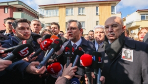 CHP Lideri Özgür Özel Uğur Mumcu Anmasında Konuştu:"Gün Gelecek O Tuğlayı Çekeceğiz Hepsi Altında Kalacak"