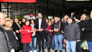 Gümrükçü Açılışı Yaptı Müjdeyi Verdi: Tüm Pazar Yerlerinin Üzeri Kapatılacak 