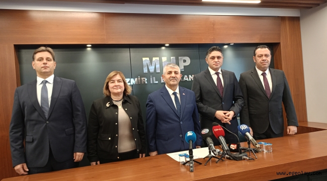 MHP İzmir Adaylarını Tanıttı