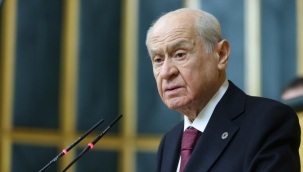 MHP Lideri Bahçeli sahaya iniyor 