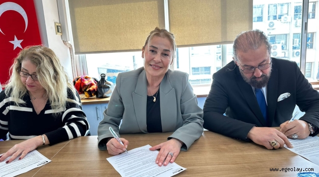 DEVA Partisi İzmir Büyükşehir Belediye Başkan Adayı Karaosmanoğlu: "Kadın adaylarımızla İzmir'de fark yaratıyoruz"