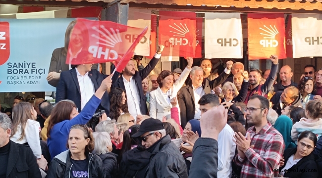 CHP Yeni Foça Seçim Bürosu'na Konvoylu Açılış
