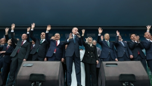 Cumhurbaşkanı Erdoğan: "Vatan topraklarının her karışını yatırımlarla, eserlerle donattık" 