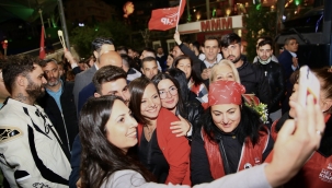 Karabağlar Çanakkale Zaferi için Helil Kınay'la yürüdü 